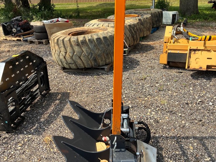 #3804-•-arteer-15000lb-winch-image-4