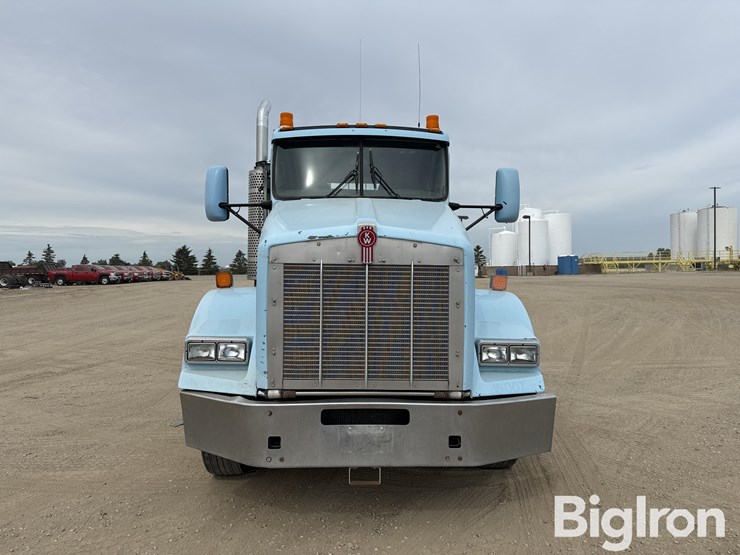 2007-kenworth-t800-image-2