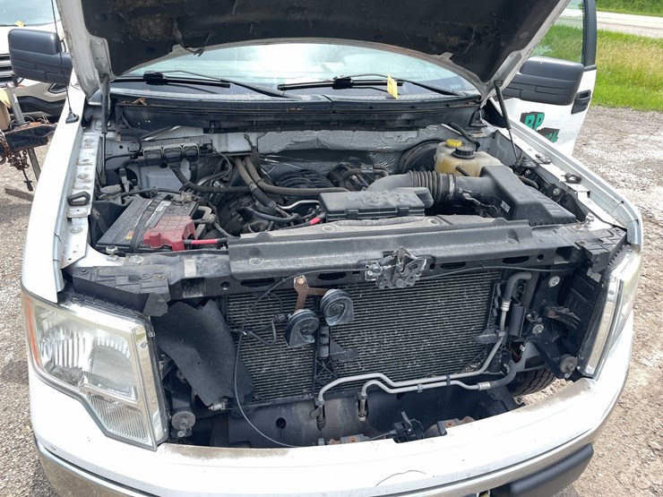 2014-ford-f150-xl-image-65
