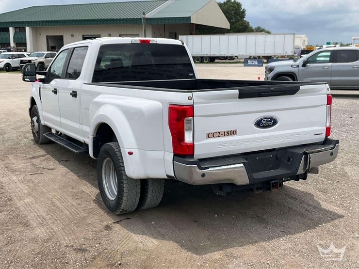 2018-ford-f350-image-4