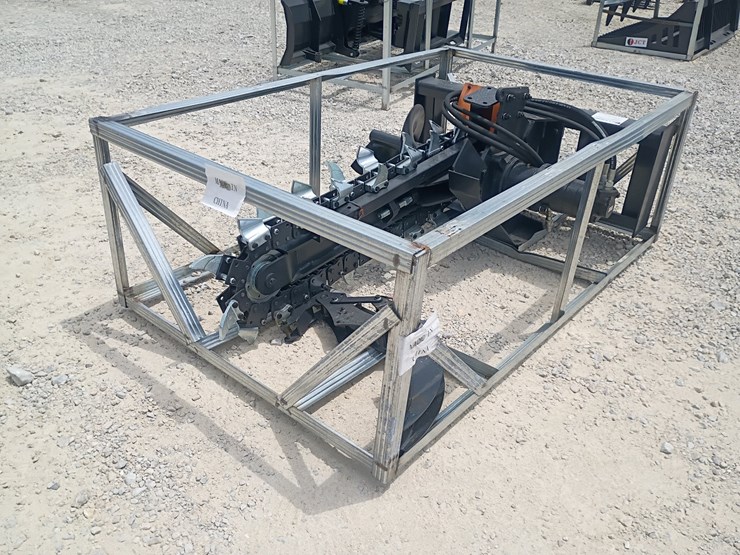 #l64-030-•-jct-trencher-skid-steer-attachment-image-4