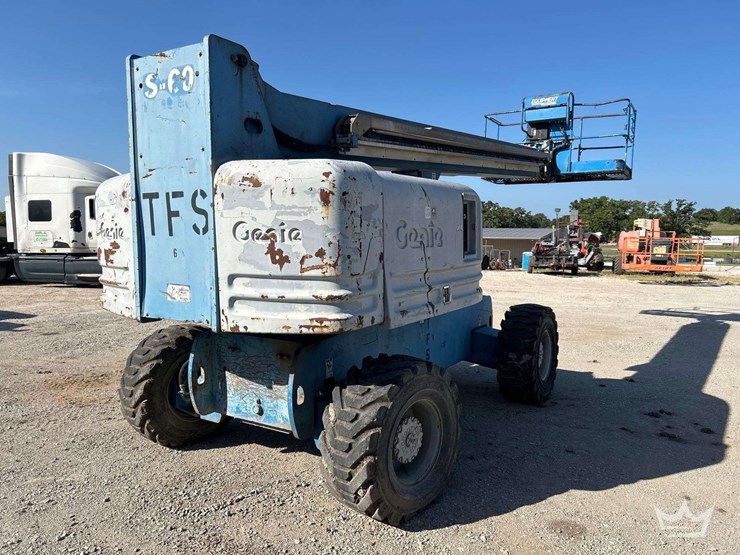 2001-genie-s-60-4x4-60ft.-telescoping-boom-lift-image-3