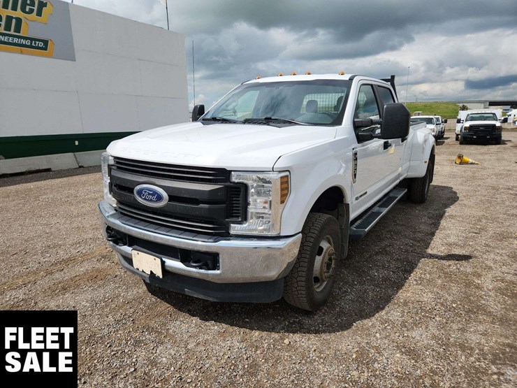2019-ford-f350-image-1