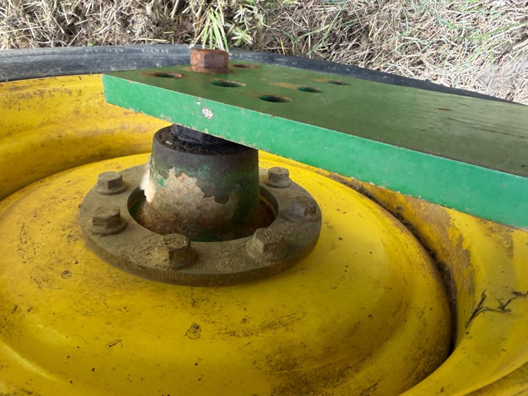 john-deere-1790-image-25