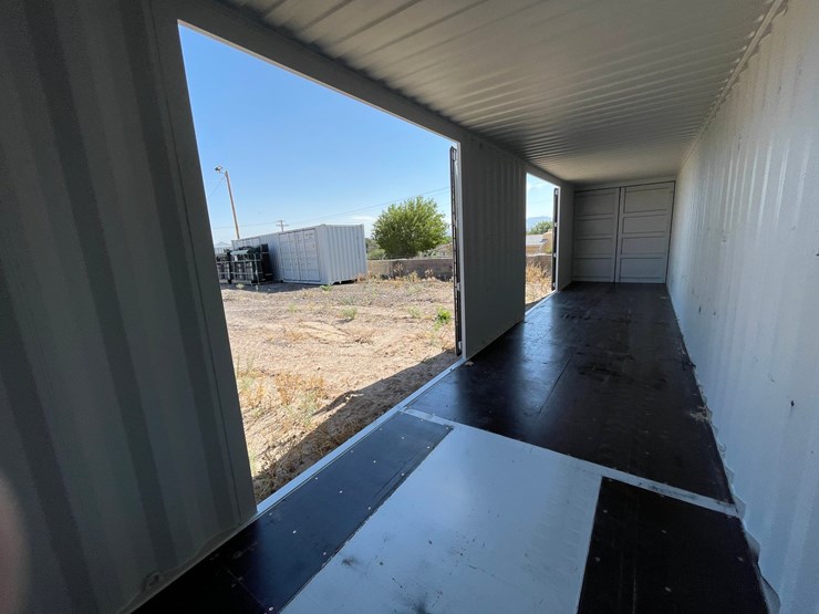#2350-•-40'-high-shipping-container-image-27