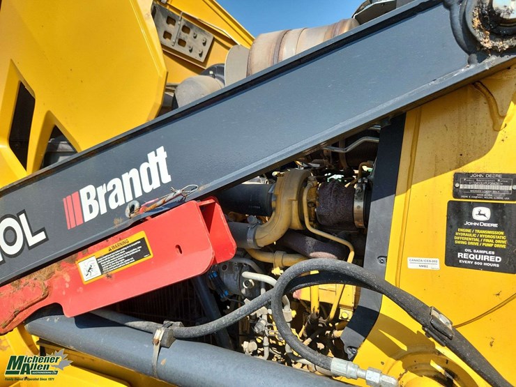 deere-410l-image-34