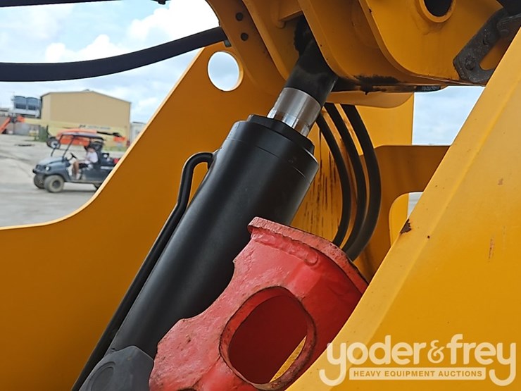 2018-jcb-507-42-image-29