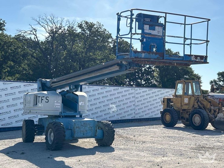 2001-genie-s-60-4x4-60ft.-telescoping-boom-lift-image-4