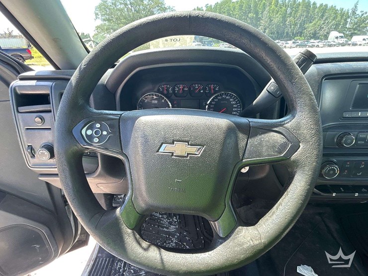 2016-chevrolet-silverado-1500-image-13
