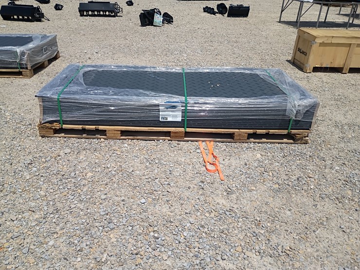 #l65-048-•-irgpm-15--ground-protection-mats-image-1