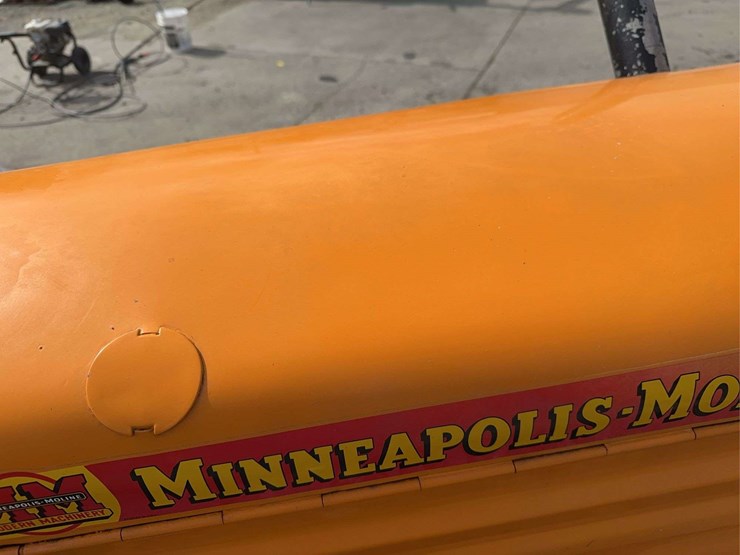 minneapolis-moline-r-image-34