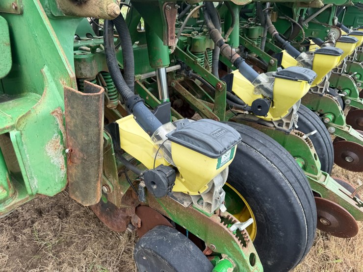 john-deere-1790-image-101