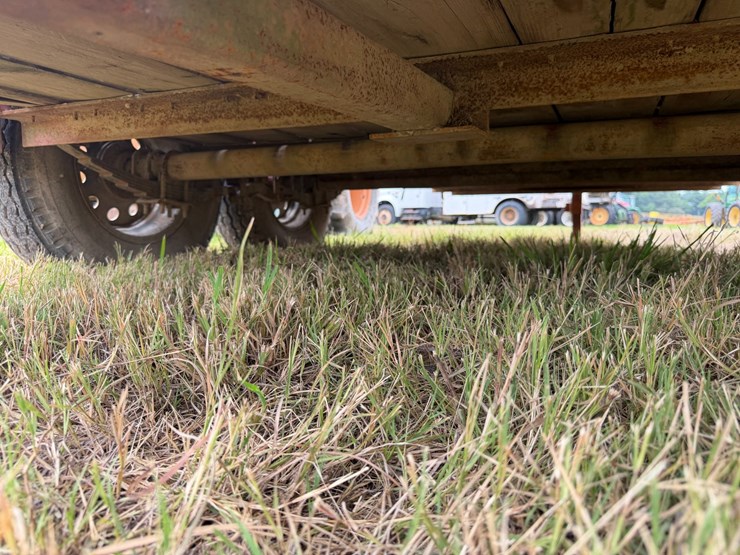 #52639-•-t/a-14'-gooseneck-utility-trailer-w/-~1,000gal-fuel-tank-inv#52639-image-11