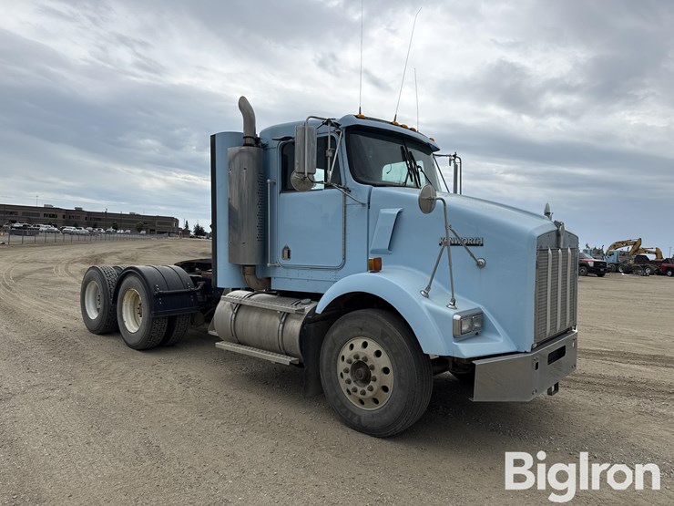 1998-kenworth-t800-image-3