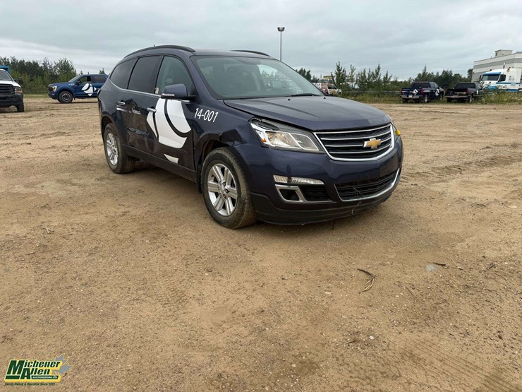 2014-chevrolet-traverse-image-2