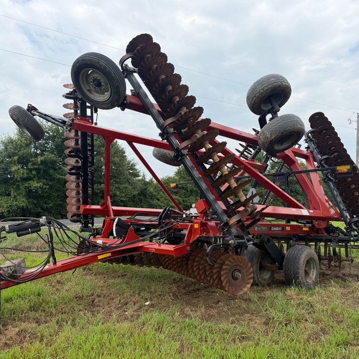 #52651 • Case IH 335 VT 38' Vertical Tillage Tool YFD079741 INV#52651
