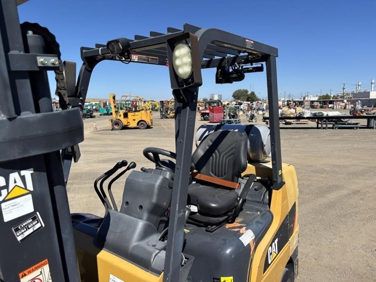 2019-caterpillar-2c6000-image-16