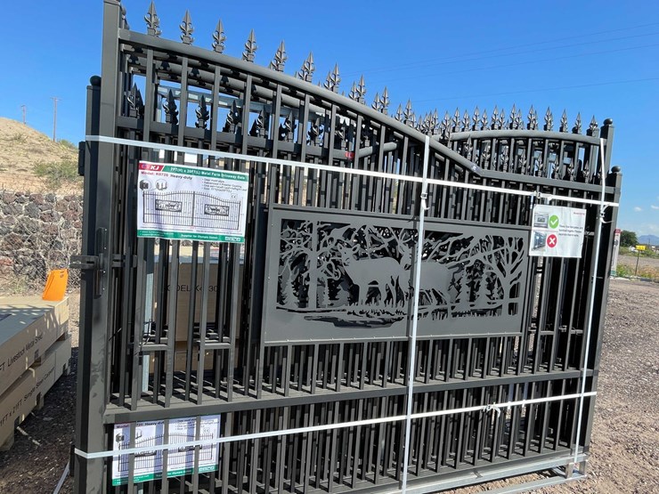 #2870-•-2026-unused-metal-farm-driveway-gate-image-5