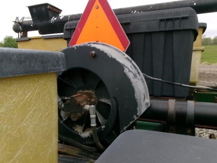 1989-john-deere-7240-image-21