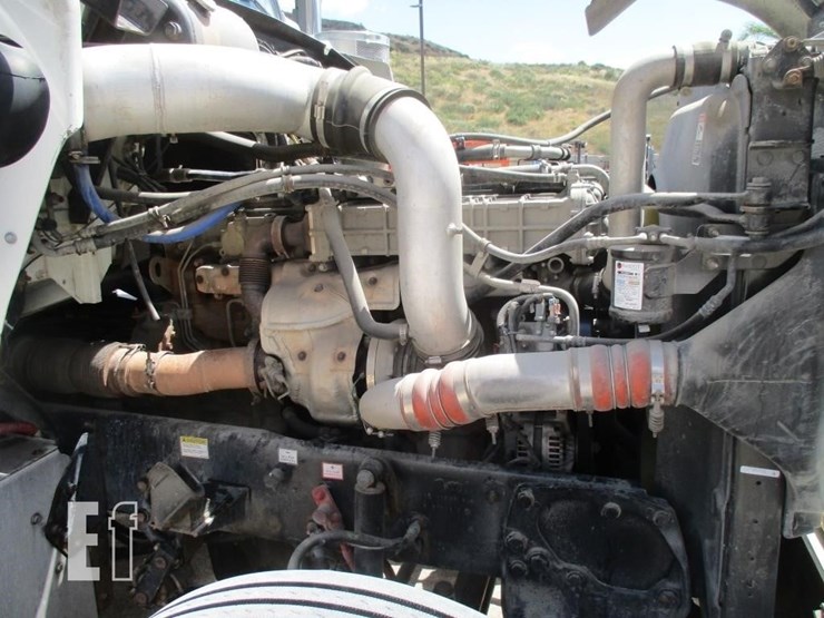 2019-western-star-4900-image-5