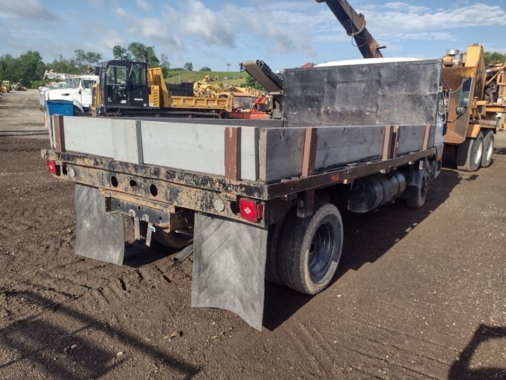 96-mitsubishi-fuso-truck^title^-(qea-4748)-image-31