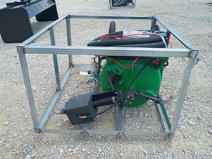 #l64-015-•-jct-sandblaster-image-3