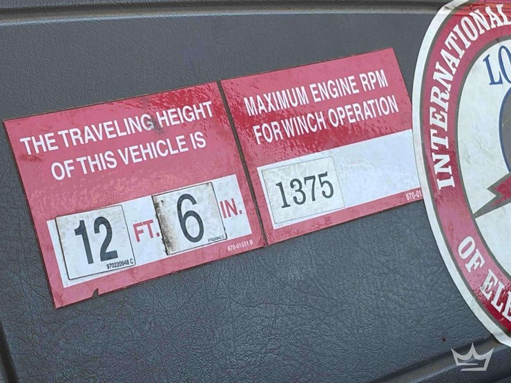 2018-freightliner-m2-106-image-15