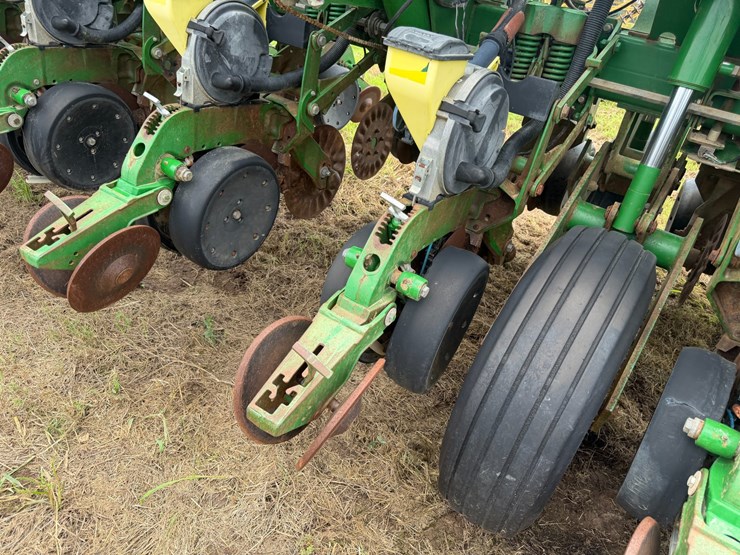 john-deere-1790-image-131