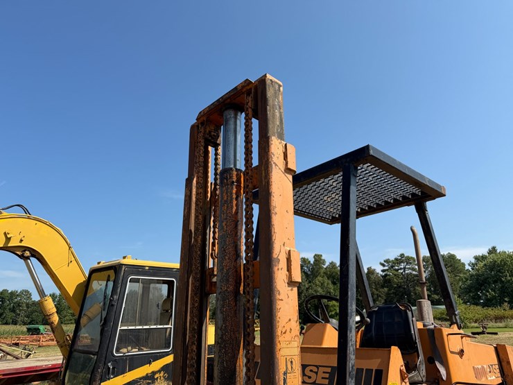 #52619-•-case-construction-king-rough-terrain-forklift-inv#52619-image-26