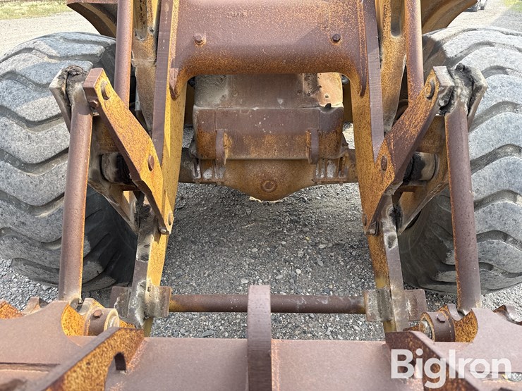 1978-caterpillar-950-image-19