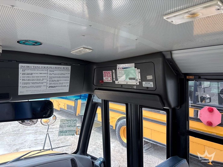 2016-freightliner-b2-image-17
