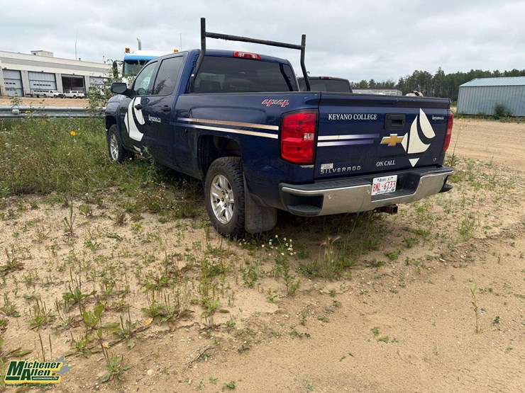 2014-chevrolet-silverado-1500-image-2