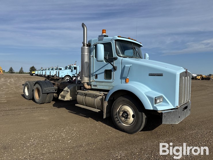 2007-kenworth-t800-image-3
