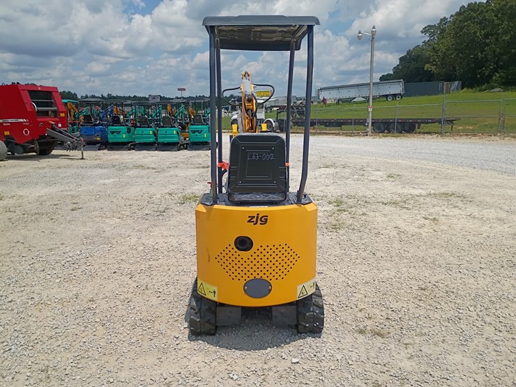 #l63-002-•-2026-zjg-12-mini-excavator-image-3