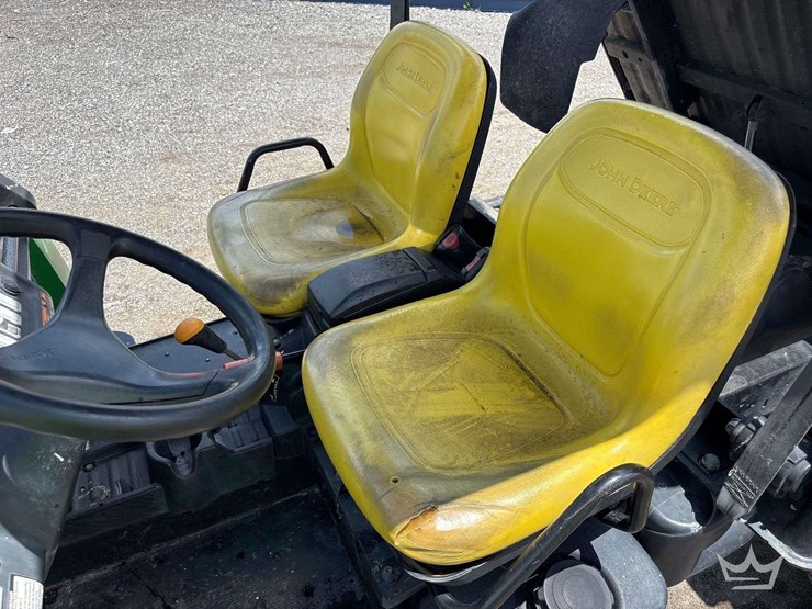 2013-john-deere-gator-image-7