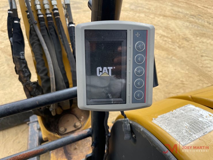 2020-caterpillar-305e2-cr-image-21