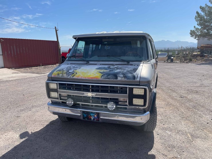 1988-chevrolet-g20-image-2