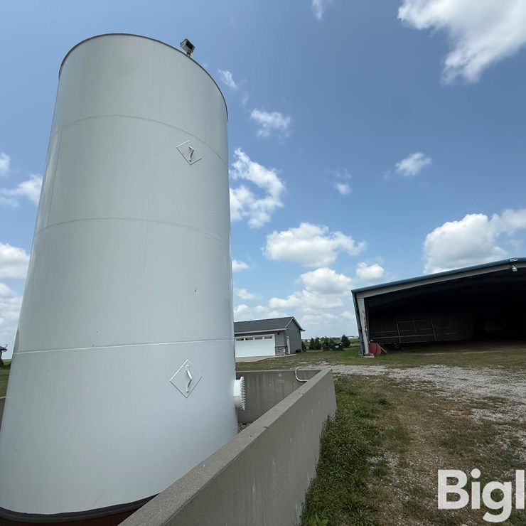 2020 Kay Tank Vertical Fuel Tank