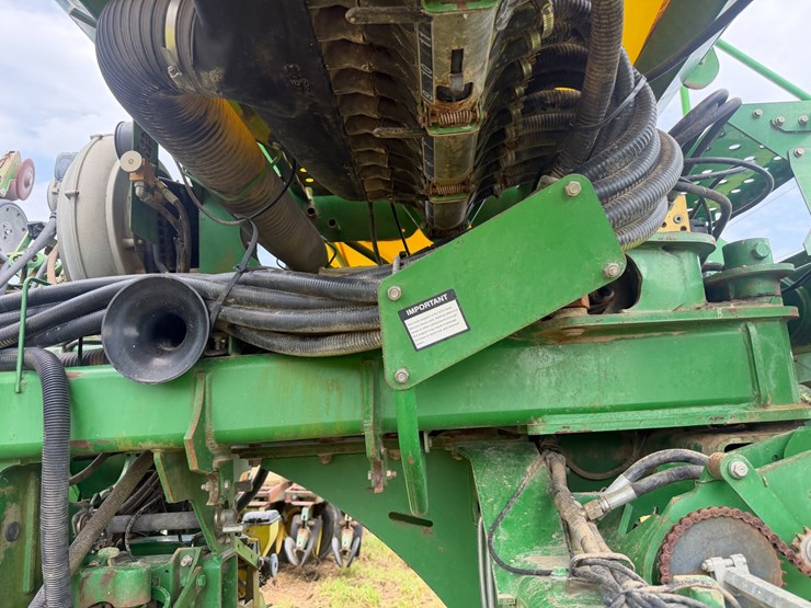 john-deere-1790-image-62
