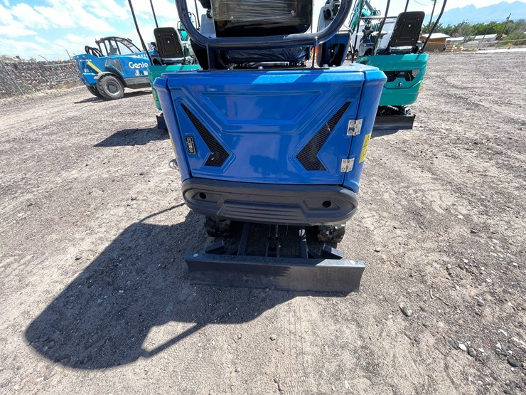 #2450-•-2026-cfg-dm20ym-mini-excavator-image-36