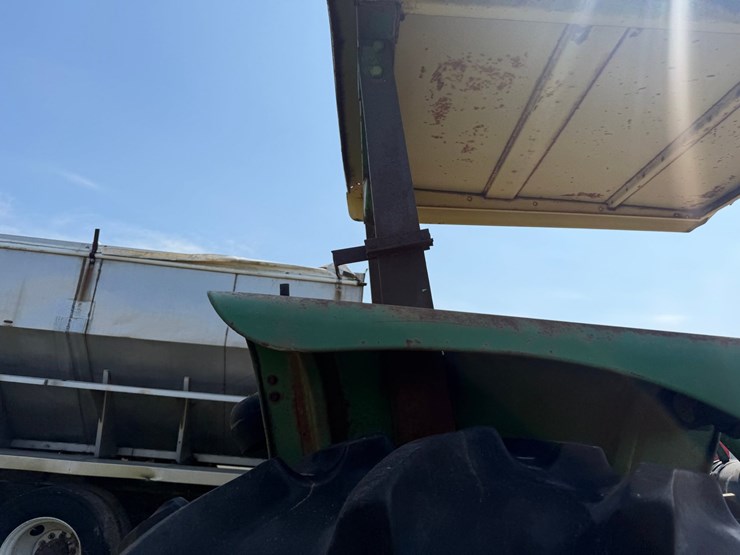 john-deere-6-image-35