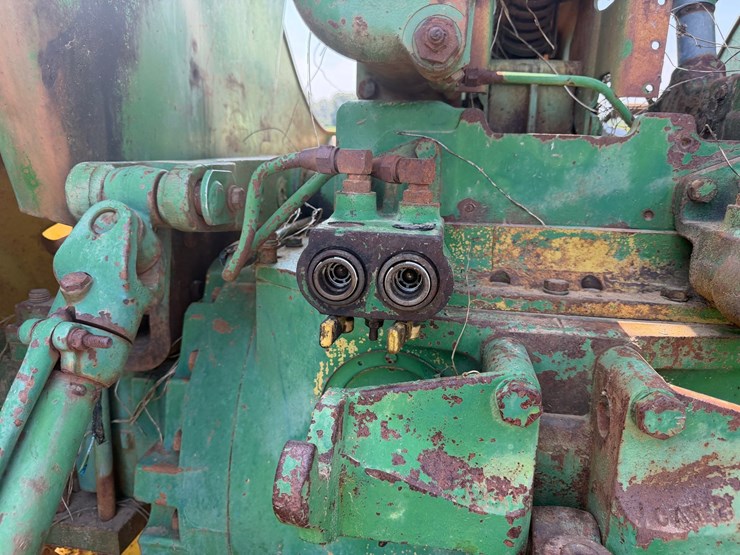 john-deere-6-image-16