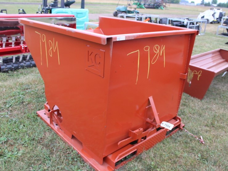 #7984-•-2.0-self-dumping-hopper-image-2