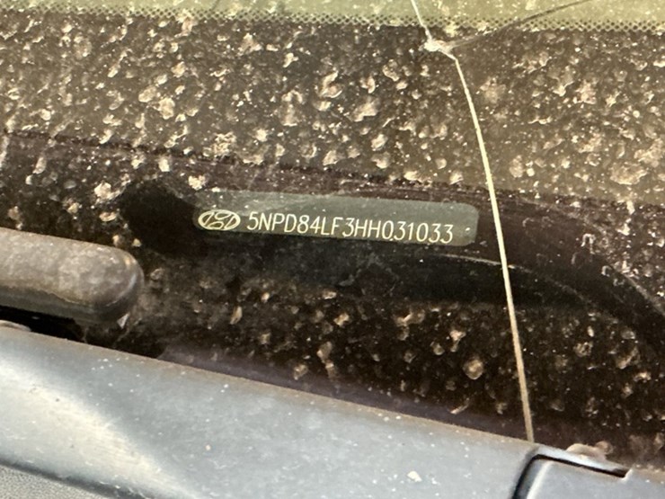 2017-hyundai-elantra-sdn-image-14