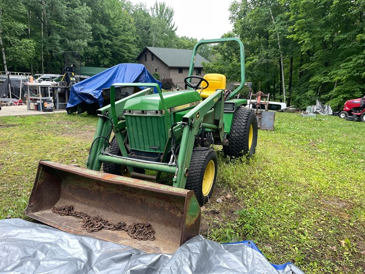 john-deere-855-image-2