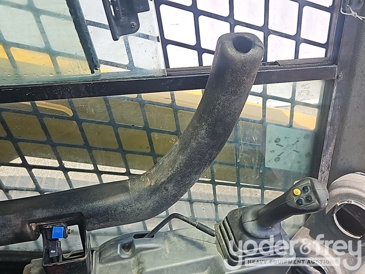 2019-caterpillar-289d3-image-28