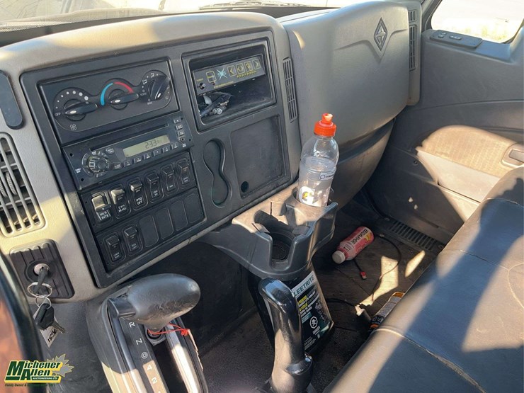 international-durastar-4300-image-15