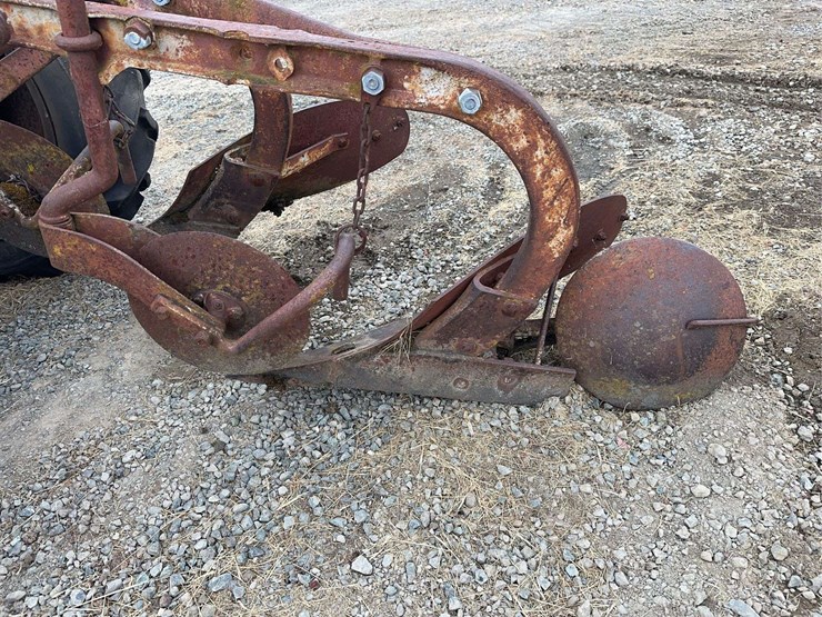 ford-8n-image-18