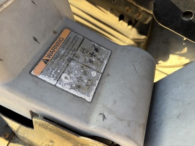 2004-bobcat-331g-image-31