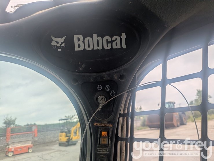 2019-bobcat-t770-image-11
